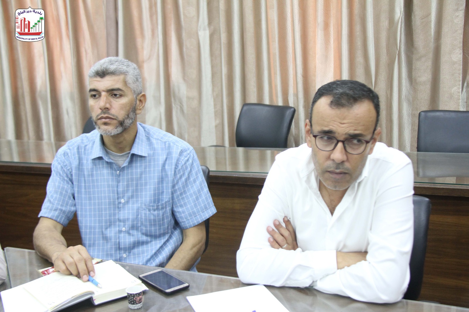 لجنة طوارئ الشتاء ببلدية دير البلح تعقد اجتماعها لمناقشة بدء الاستعداد للموسم