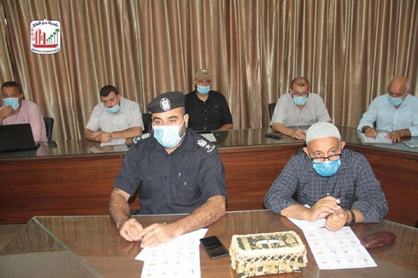 بلدية دير البلح تعقد لقاءً للجنة الطوارئ العليا بالمدينة