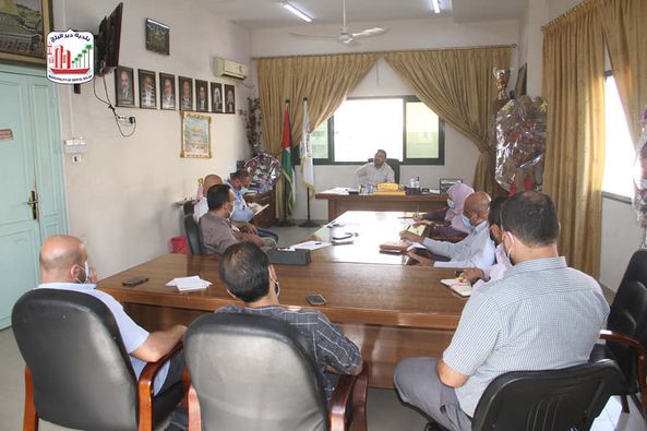 بلدية دير البلح تعلن جهوزيتها لفصل الشتاء والتعامل مع أي طارئ