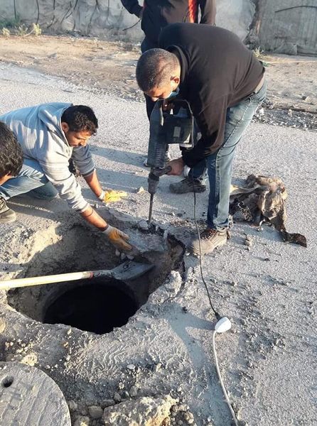 استمرار أعمال الصيانة في مناطق متفرقة بدير البلح