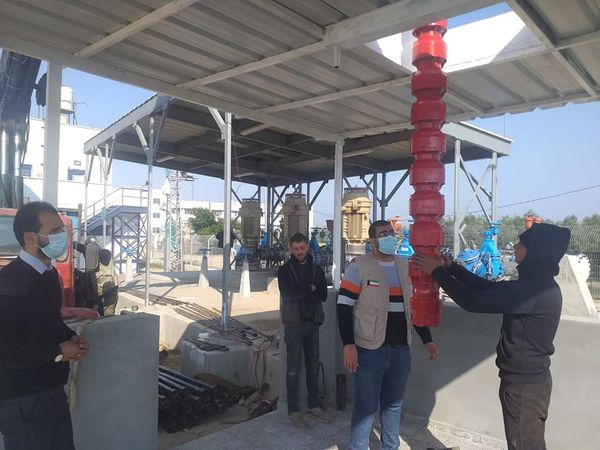 بلدية دير البلح: البدء بمشروع إعادة تأهيل بئر ساحل (J4) بتمويل من جمعية أصدقاء البيئة