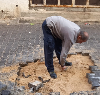 بلدية دير البلح... تواصل أعمال الصيانة لشوارع المدينة