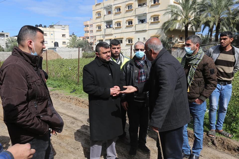 البدء بمشروع إعادة تأهيل شارع السلام بدير البلح