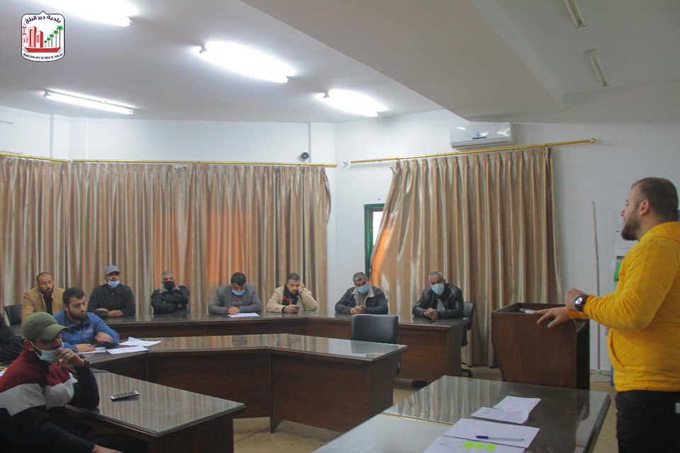 استمرار متابعة تنظيم الأسواق الأسبوعية بدير البلح