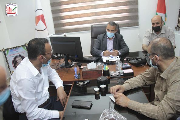 بلدية دير البلح تبحث آلية عمل خزان الأقصى في ظل انقطاع الكهرباء المستمر