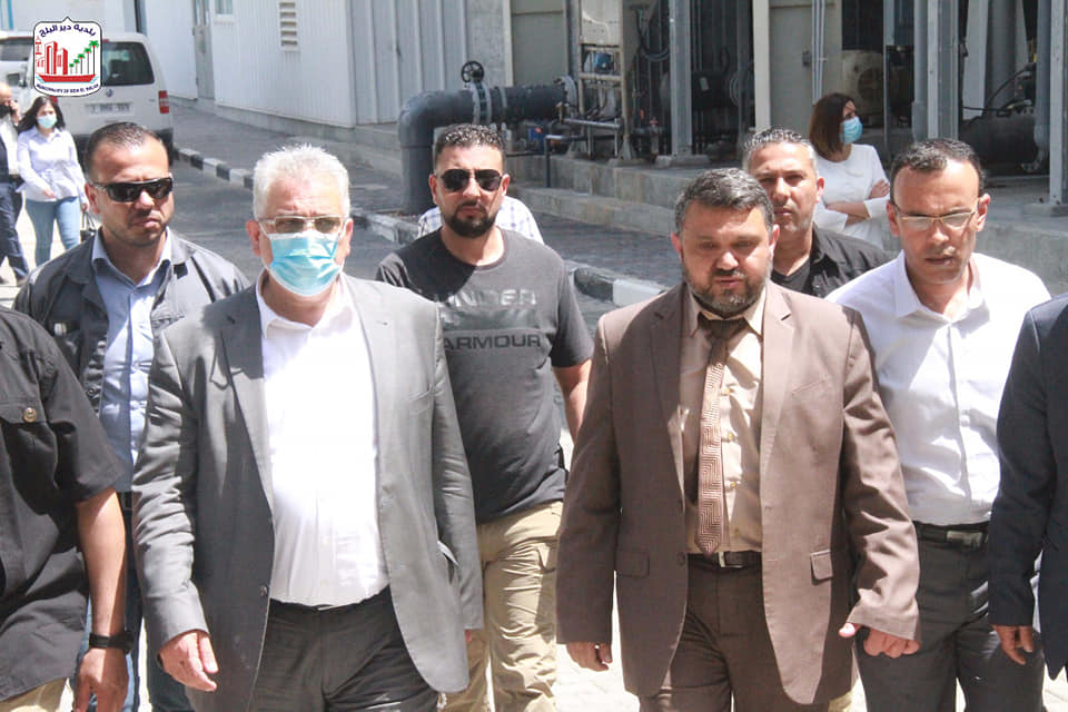 رئيس بلدية دير البلح يثني على زيارة رئيس سلطة المياة لتفقد الأضرار التي لحقت بمشاريع المياة والصرف الصحي خلال العدوان