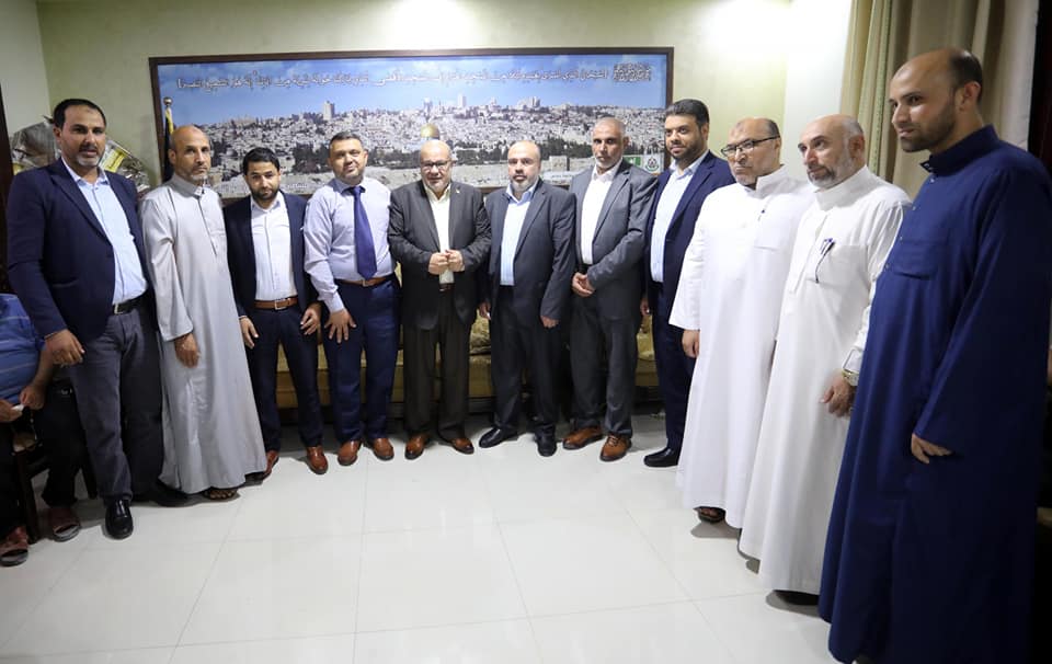 رئيس بلدية دير البلح يشارك رؤساء بلديات الوسطى بتقديم التهنئة لرئيس لجنة متابعة العمل الحكومي بمنصبه الجديد