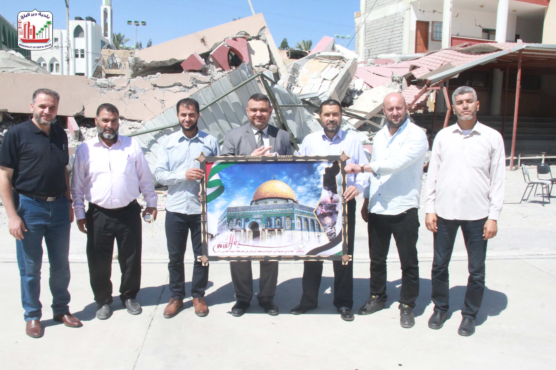 ضمن حملة فخر واعتزاز... رئيس البلدية يزور مدرستي الصلاح الإسلامية و السيدة خديجة