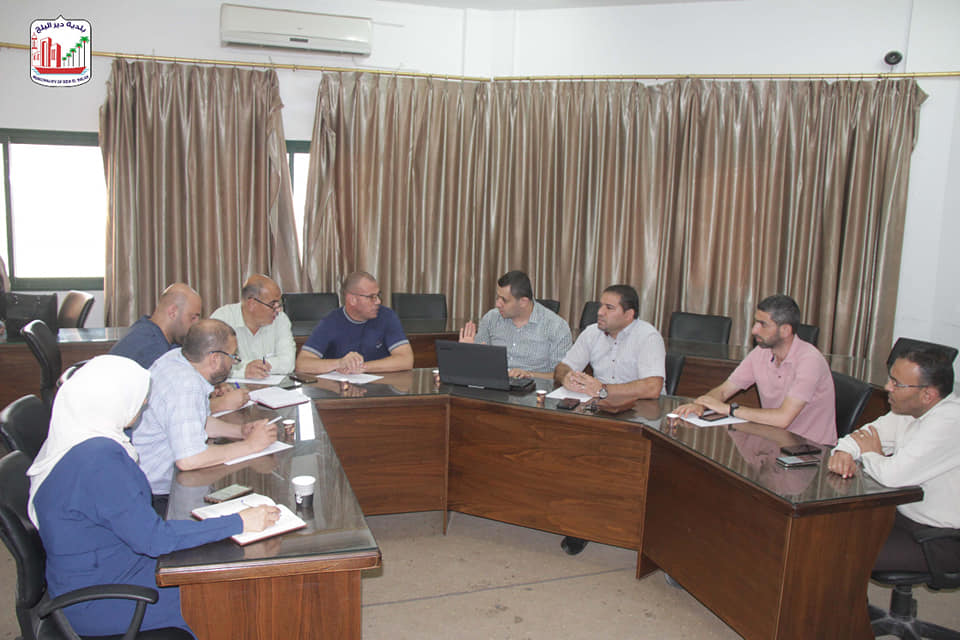 بلدية دير البلح تبحث إنشاء مركز خدمات مجتمعية بالتعاون مع مؤسسة معا