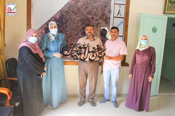 بلدية دير البلح تستقبل وفد من مدرسة عبد الله بن رواحة