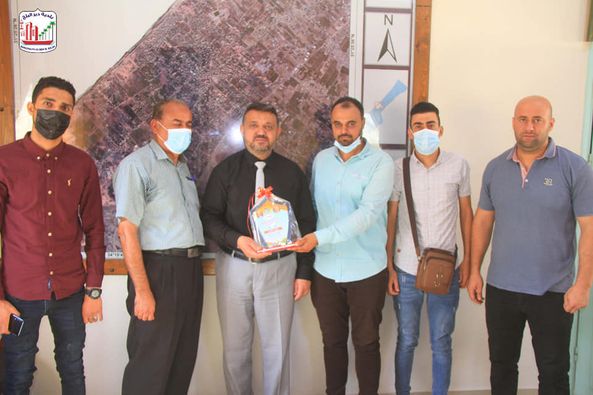 بلدية دير البلح تستقبل وفد من حركة المبادرة الوطنية الفلسطينية