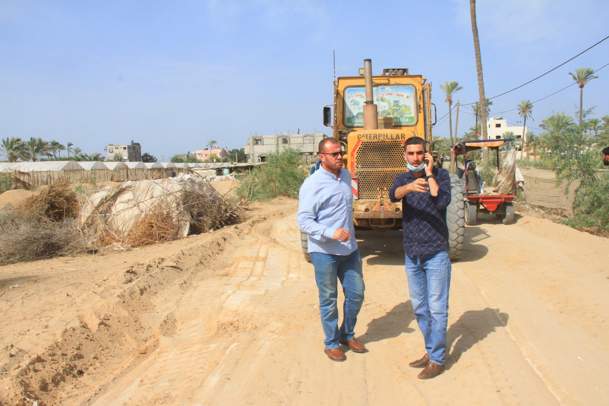 بلدية دير البلح تبدأ بمشروع تأهيل الطرق الزراعية بدير البلح بتمويل من الـ UNDP