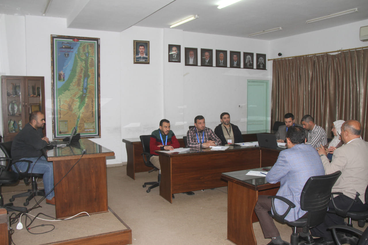 لجنة تقييم أداء الهيئات المحلية تعقد أولى جلساتها لتقييم أداء البلدية