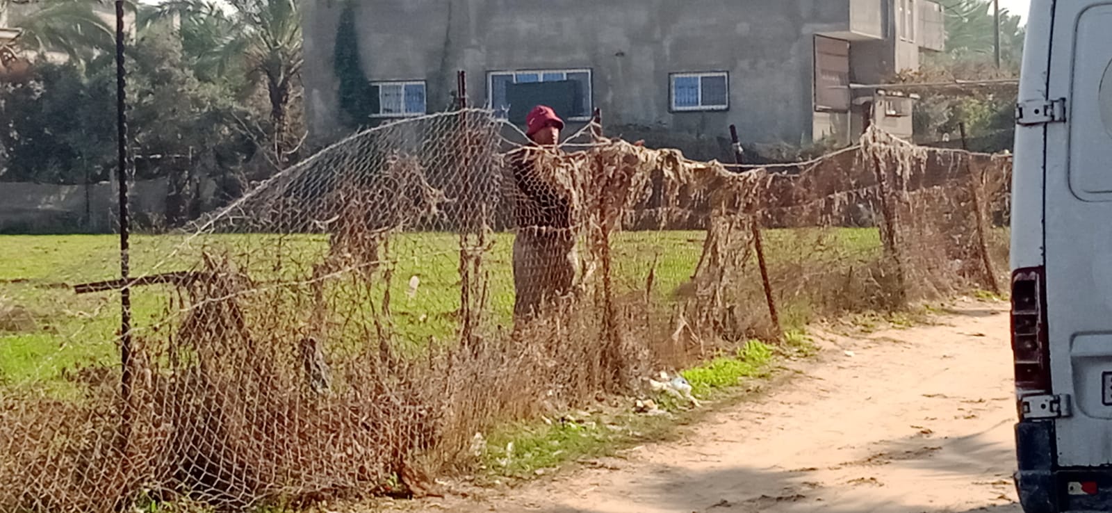 الانتهاء من فتح شارع بمنطقة بوبع بدير البلح