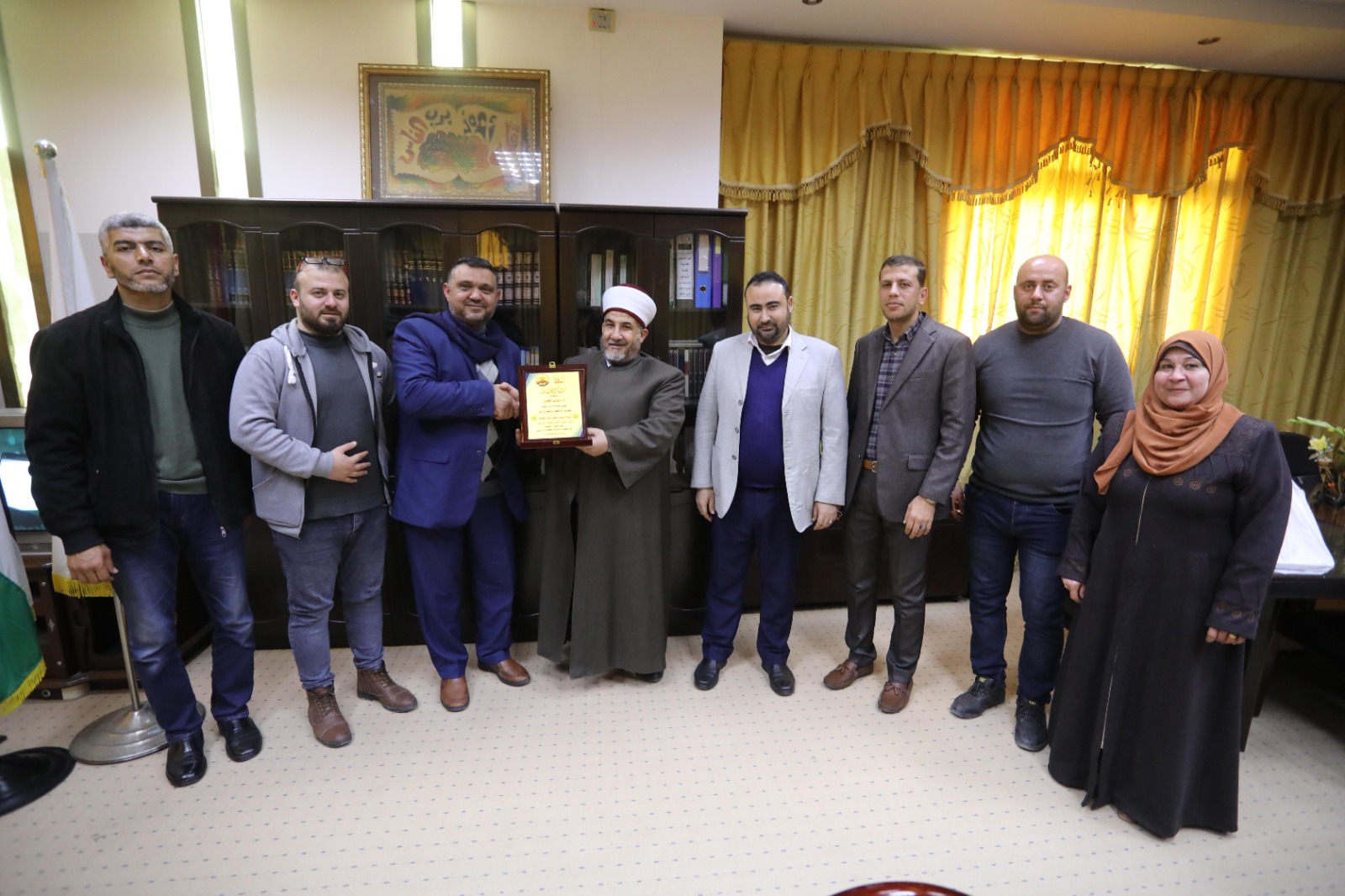 رئيس بلدية دير البلح يبحث مع رئيس مجلس القضاء الشرعي توفير قطعة أرض لإقامة محكمة شرعية بالمدينة