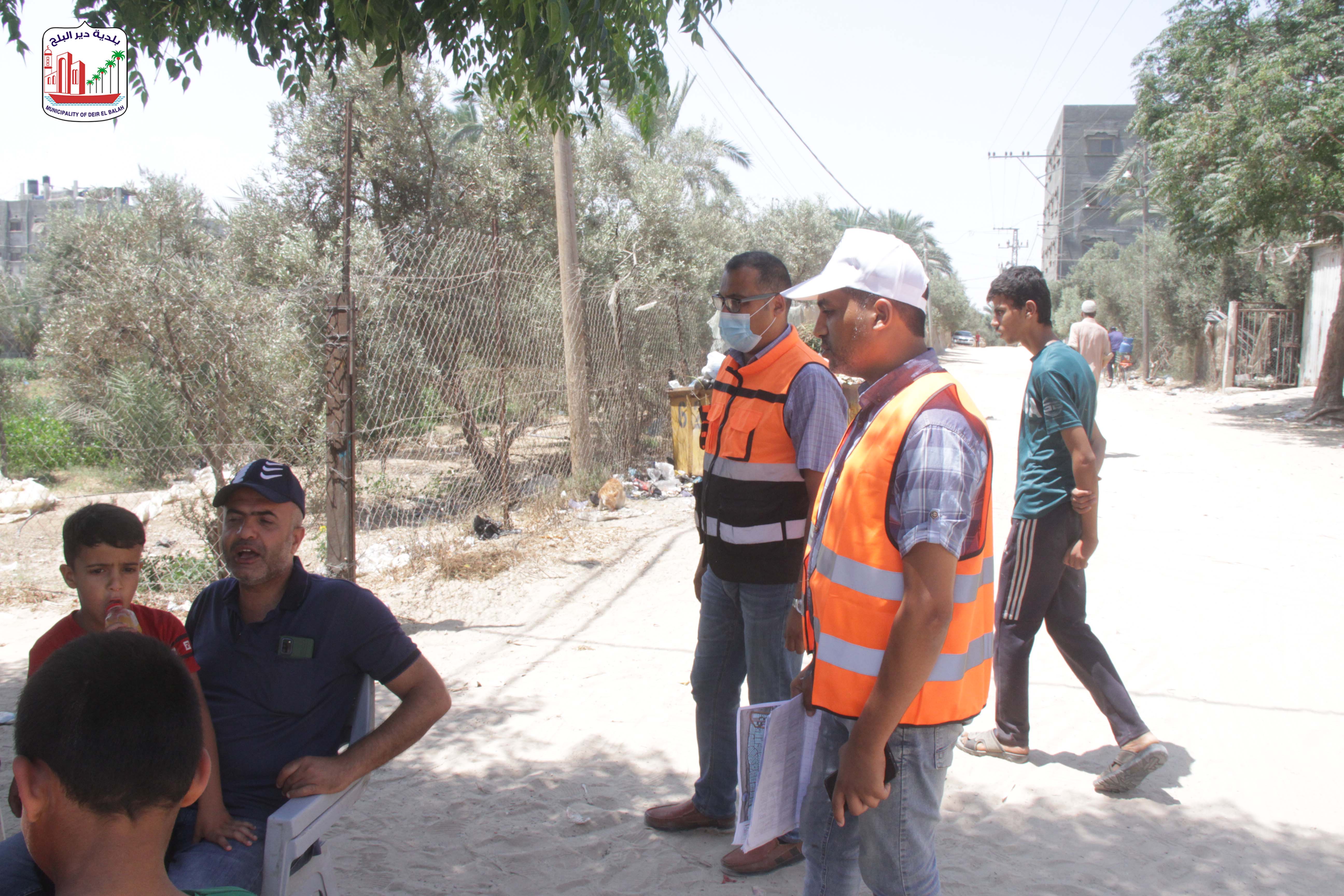 بلدية دير البلح: البدء بتنفيذ خطة للنظافة تشمل كافة مناطق المدينة وترفع من مستوى الخدمة