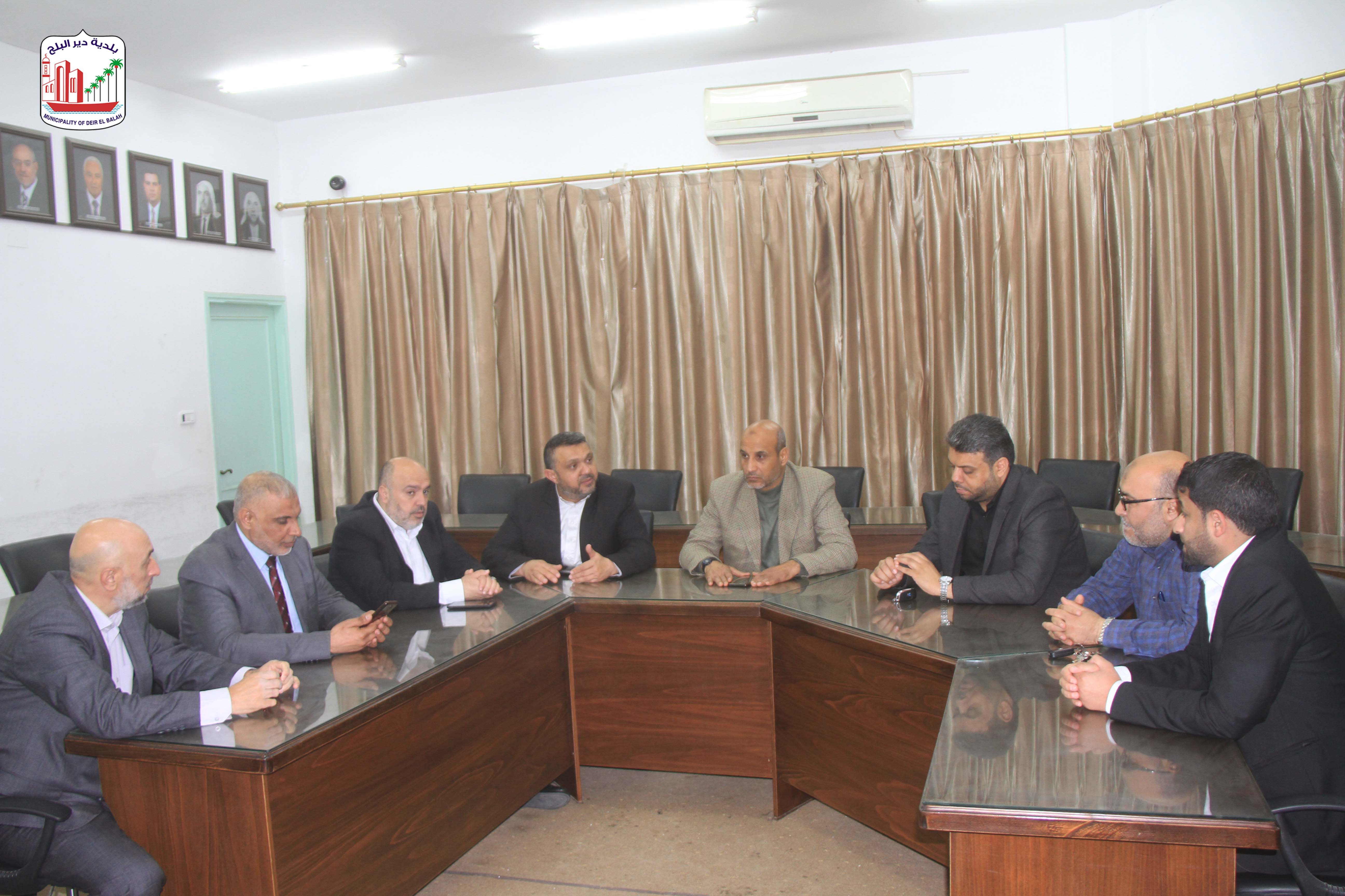 رؤساء بلديات المنطقة الوسطى يبحثون عمل لجان الطوارئ في البلديات وضرورة استمرار تقديم الخدمات للمواطنين