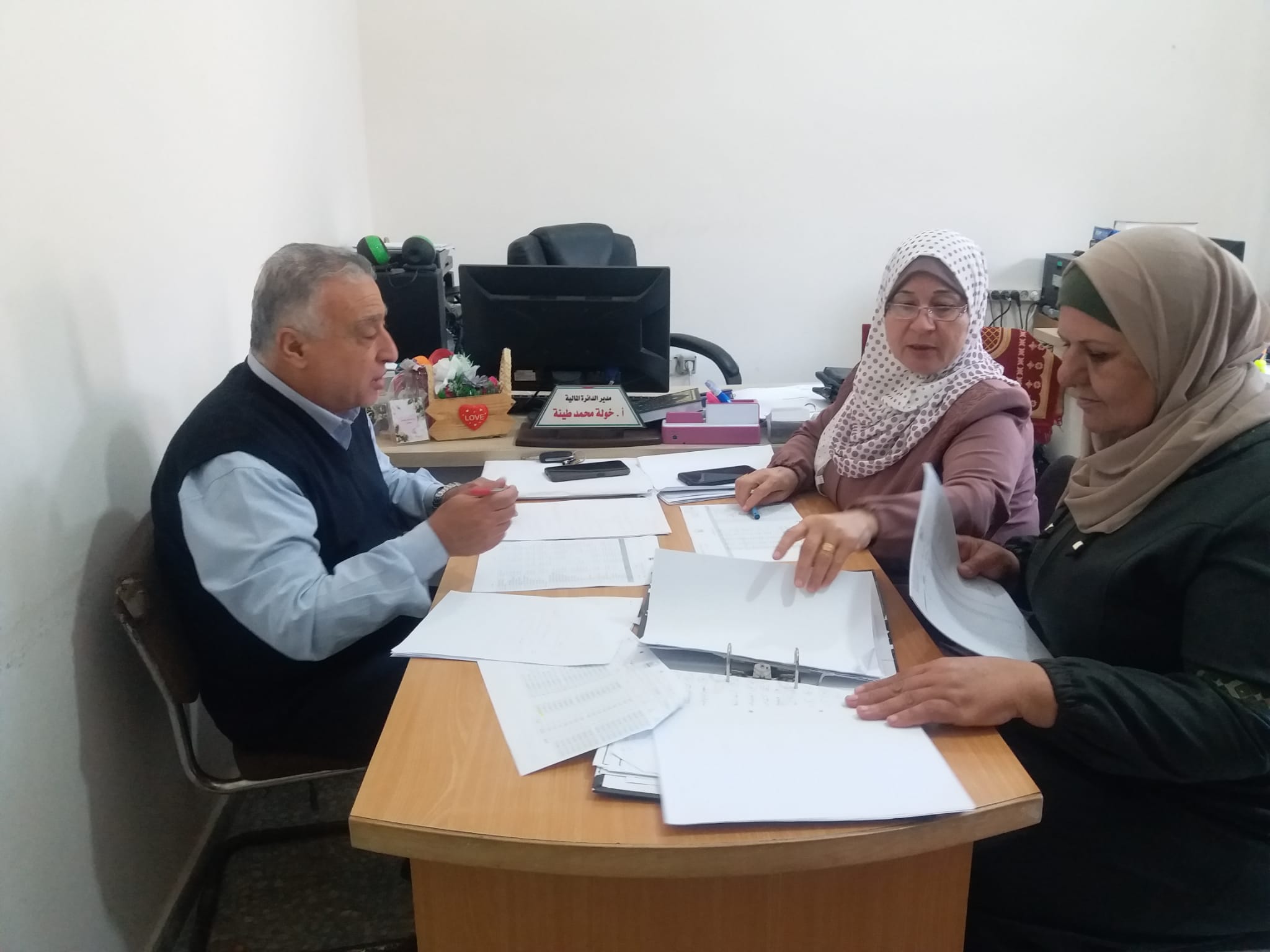 بلدية دير البلح تستكمل إجراءات إصدار تقرير المدقق المستقل للسنة المالية المنتهية 2022 